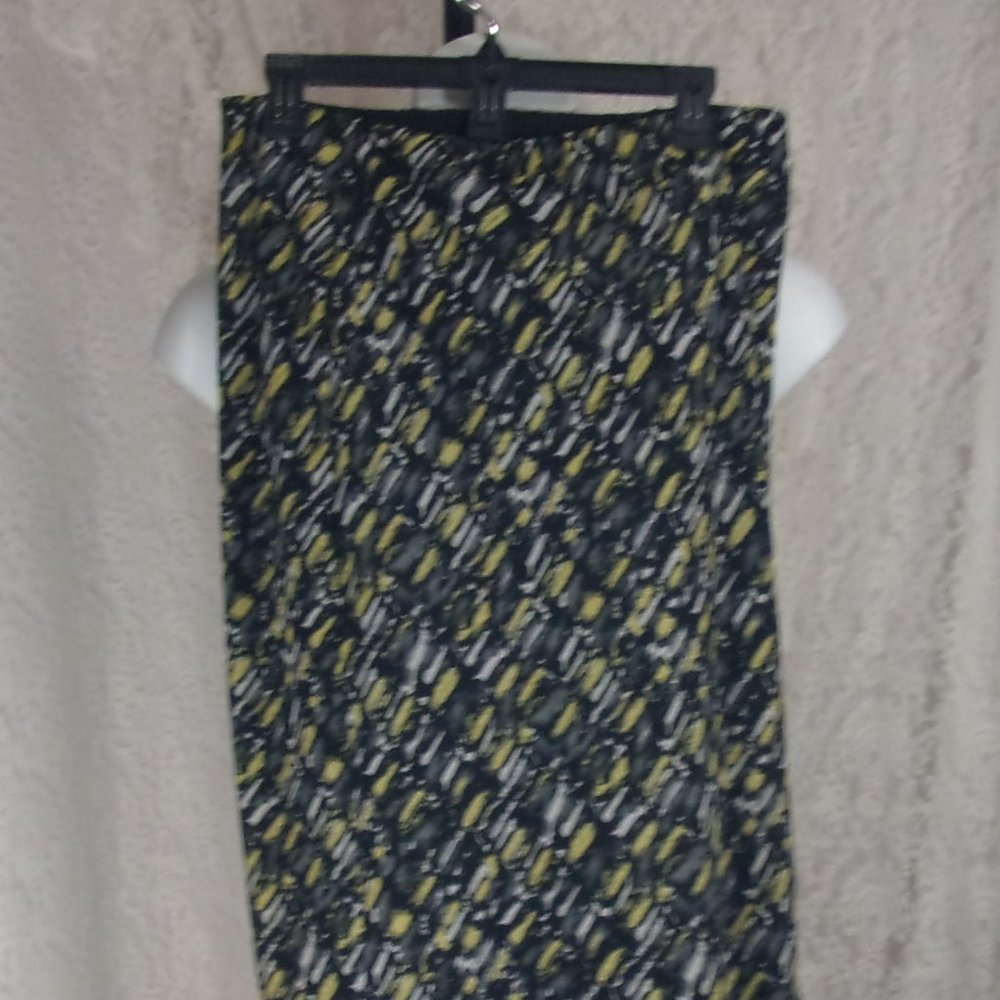 Cato Black Yellow Gray Print Midi Skirt Bottom Ruffle NWOT Size Medium